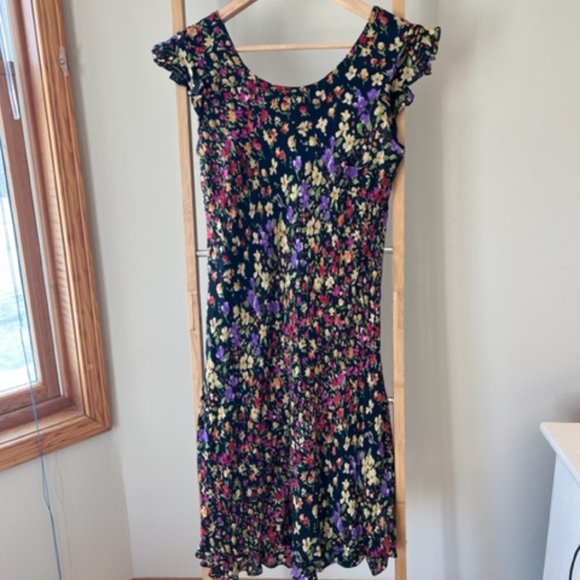 Talbots Dresses & Skirts - Talbots Petites Flirty 100% Silk Floral Dress, Size 12 Petite.